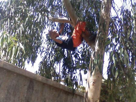 c moi e hajar e hamza